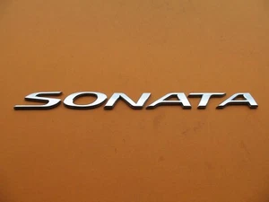 15 16 17 HYUNDAI SONATA REAR TRUNK LID EMBLEM LOGO BADGE SIGN SYMBOL NEW A41068 - Picture 1 of 1
