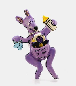 Vintage Heather Goldminc Blue Sky Clayworks Keramik Känguru Willkommen auf der Welt - Bild 1 von 12