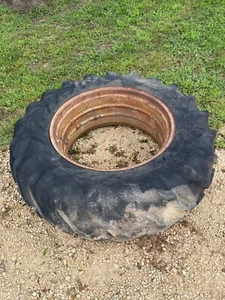 1968 Case 932 Western Special Tractor 18.4-34 Goodyear Tire 16x34 Rim 930 - Picture 1 of 17