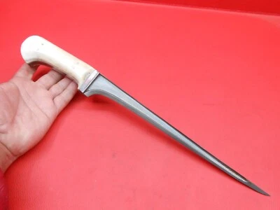 A MUGHAL PESH KABZ DAGGER WITH WOOTZ BLADE INDIA 18TH CENTURY S73 - Image 1 of 4