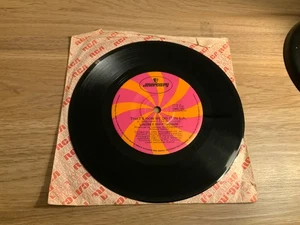 LINDSEY BUCKINGHAM TROUBLE / THATS HOW WE DO IT IN LA- 7 Inch Record - 45 RPM - - Bild 1 von 2