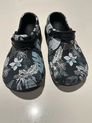 Zueco CROCS Bistro Gráfico Tropical Para Hombres 13 Floral Resistente al Deslizamiento Trabajo Comodidad  Foto 1 de 4