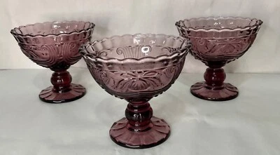 Juego de 3 tazones de caramelo/compota/postre festoneados con patas de amatista/morado EUC Foto 1 de 4