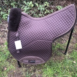 NEW SHEEPSKIN LINED BROWN NUMNAH FULL SIZE - Picture 1 of 5