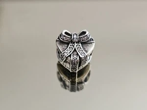 Authentic Pandora Sterling Silver 925 Heart Charm Bead with Stones. - Picture 1 of 8