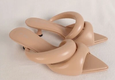 Zapatos de tacón Jw Pei Sara Mule beige, talla 9 (40) Foto 1 de 4