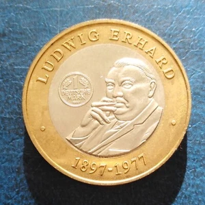 Medaille Ludwig Erhard 1897-1977 Einigkeit und Recht und Freiheit - Bild 1 von 2