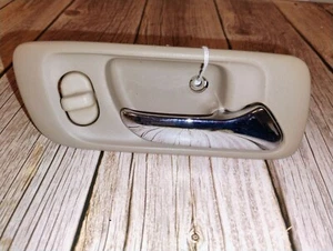 1998 - 2002 HONDA ACCORD Front Inside Door Handle w/ Lock Right Passenger Side - Picture 1 of 3