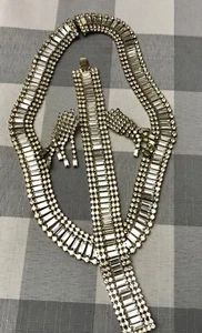 Vintage Unsigned Clear Rhinestone Choker Bib Necklace Bracelet & Earring Set - Picture 1 of 16