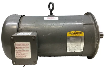 Baldor VM3616T Industrial Motor 7.5HP 3450RPM 230V (F13) - Image 1 of 4