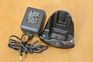 TAIT ORCA TOPA-CH-200 Desktop Fast Battery Charger w/AC ADAPTOR - Picture 1 of 11