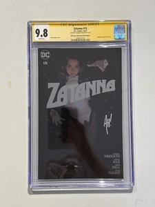 Zatanna 15 CGC 9.8 SS Signed by Adam Hughes NYCC Foil Variant Reprint - Bild 1 von 2