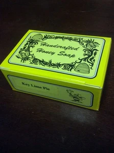Key Lime Pie Scent Handcrafted Honey Bar Soap 5 oz / 142 g - Picture 1 of 10