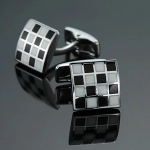 Gemelos para hombre negro patrón de tablero de ajedrez camisa de negocios puño hebilla esmoquin tachuelas - Imagen 1 de 4