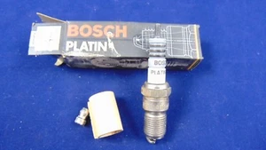 1X CANDELA - SPARK PLUG BOSCH PLATINUM 0241235628 - H7DP 0.7 MM - Foto 1 di 1