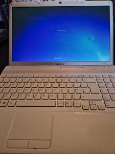 sony vaio laptop Vcpeb3j0e - Picture 1 of 11