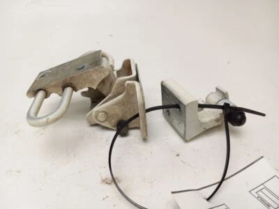 2007 - 2012 AUDI Q7 REAR DRIVER DOOR HINGES OEM - Image 1 of 4