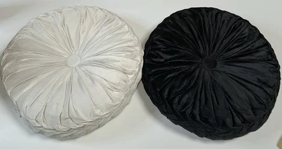 (2) Vintage Stil getuftete Biesen weiß & schwarz Samt 14" runde Überwurf Kissen - Bild 1 von 4