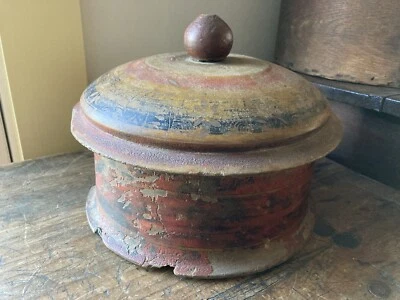 Impresionante Antigua Caja de Especias con Tapa Laca Grabada Medio Oriente Afganistán Foto 1 de 4