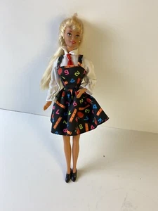 Zapatos de vestir de profesor de colección Mattel Barbie Doll 1995 - Imagen 1 de 8