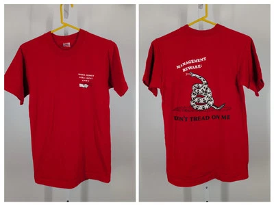 Camiseta roja vintage de los 90 Union Protest USPS North APWU serpiente artística  Foto 1 de 4