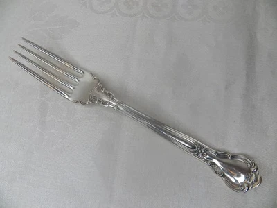 Horquilla de cena Gorham Chantilly plata esterlina 7 1/2" sin monogramas Foto 1 de 4