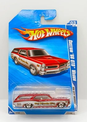 Hot Wheels 2010 HW City Works Custom '66 GTO Wagon Foto 1 de 3