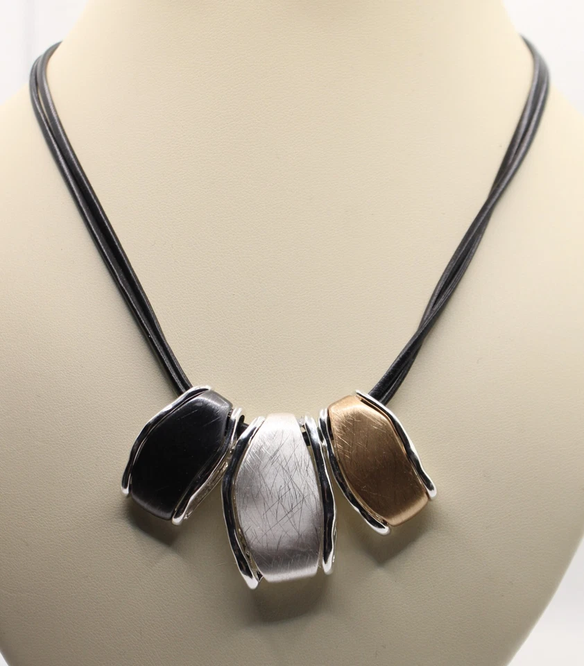 COLLANA ETNICA OTTONE  ARGENTATO SATINATO RETTANGOLI GRADAZIONE RAMATO RODIATO - Immagine 1 di 4