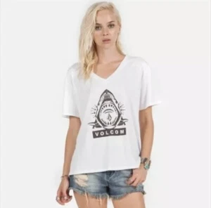 NWT VOLCOM CALI California NATIVE V NECK WOMEN'S WHITE TEE SHIRT SMALL L141 - Picture 1 of 2