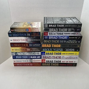 Lot (20) Brad Thor; Scot Harvath Series 1-17, 19-20 + More Hardcovers/Paperbacks - Picture 1 of 21
