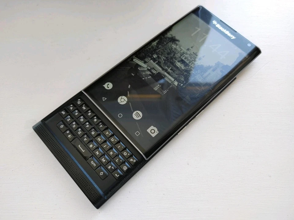 BlackBerry PRIV Berry Priv - 32GB - Black 4G phone - Image 1 of 4