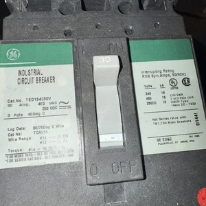 GE TED134030V Industrial Circuit Breaker, 30A, 480V, 3Pole - Picture 1 of 3