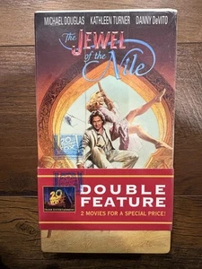 Brand New Romancing the Stone and Jewel of the Nile VHS Sealed 20th Century Fox - Foto 1 di 2