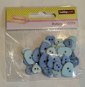 HobbyCraft Mixed Blues 10mm and 15mm Plastic Heart Buttons 35 in pack NEW - Picture 1 of 2