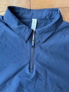 Neu mit Etikett lululemon Raised City marineblau Polo Kurzarm Golf Größe Medium - Bild 1 von 3