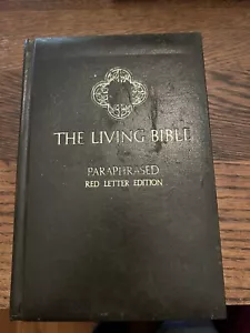 The Living Bible Parsphrased Green Hardback Tyndale - Foto 1 di 4