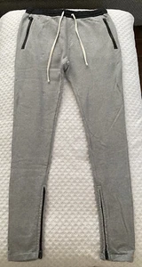 Pantalones deportivos Fear of God FOG Essentials con cordón gris jaspeado medianos SS19 - Imagen 1 de 11