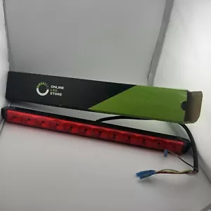 LED Trailer light bar with turn signal and brake lights - Picture 1 of 8
