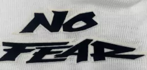 Vintage NO FEAR Large 10""x 1"" Patch-Skateboarding Surfen Motorrad Aufbügeln/Nähen - Bild 1 von 3