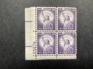 United States Stamps 1954-68 Liberty #1035 Statue Liberty MNH Plate # Block of 4 - Picture 1 of 1