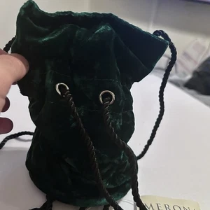 Merona Crossbody Bag with Drawstring Closure - Forest Green - New With Tags NOS - Picture 1 of 4