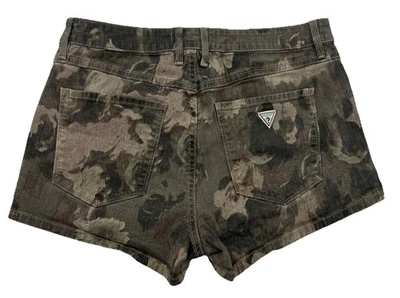 Pantalones Cortos Vaqueros Guess Vintage Floral Camuflados Talla 31 (30x2.5) Años 90 Verde Logo Guess Foto 1 de 4