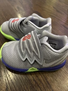 Nike Kyrie 5 TD Lime Blast Sneaker AQ2459-099 - Size 5C. NEW - Picture 1 of 1