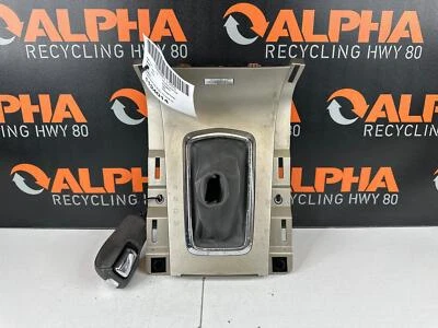 Floor Shifter LINCOLN MKT 10 - Image 1 of 4