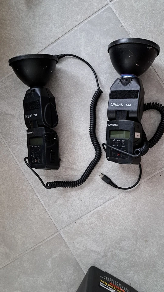 Flash Quantum T4D - Funciona bien Foto 1 de 1