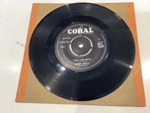 BUDDY HOLLY “TRUE LOVE WAYS/MOONDREAMS” ORIGINAL. 1959 UK 7” 45rpm SINGLE EXC+ - Picture 1 of 2