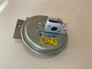 BRYANT CARRIER PAYNE HK06WC074 PRESSURE SWITCH TRIDELTA FS6536-866 - Picture 1 of 6