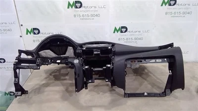 2014-2019 Nissan Sentra painel painel conjunto fabricante de equipamento original 68200-3SG0D - Imagem 1 de 4