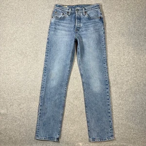 Levis 501 Straight Leg Button Fly Women's 25Wx30L* Blue Light Wash Mid-Rise - Picture 1 of 10