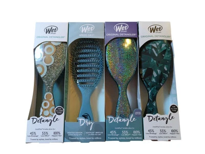 Wet Brush 4-piece Holiday Diamond Detangler Hairbrush Set - Emerald Set - Image 1 of 3